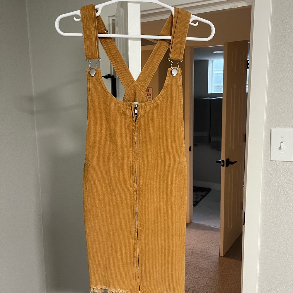 Tan Sleeveless Square Neck Sheath Mini Dress